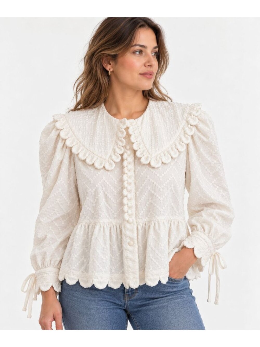 Horror Vacui White Blouse Button-Up Peplum size Medium Scalloped Collar Romantic